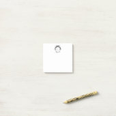 Aangepaste zwarte en witte wapenschild monogram Po Post-it® Notes (Op bureau)