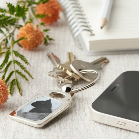 Aangepaste Zwarte Kat Foto Pet Lover Zilveren Sleu Sleutelhanger (Zijkant)