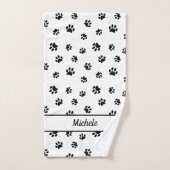 Aangepaste Zwarte Pootafdrukken Cute Fun Bad Handdoek (Handdoek)