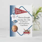 Aangepersonaliseerde Foto 1st Birthday Uitnodiging (Staand voorkant)