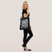 Aangepersonaliseerde naam van Turner Birthday Tote Bag (Op model)