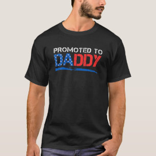 Aangepromoot bij pa USA Flag Fathers Day Police La T-shirt