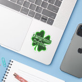 Aangewezen Drinker St. Patrick's Dag Sticker (Laptop met iPhone)