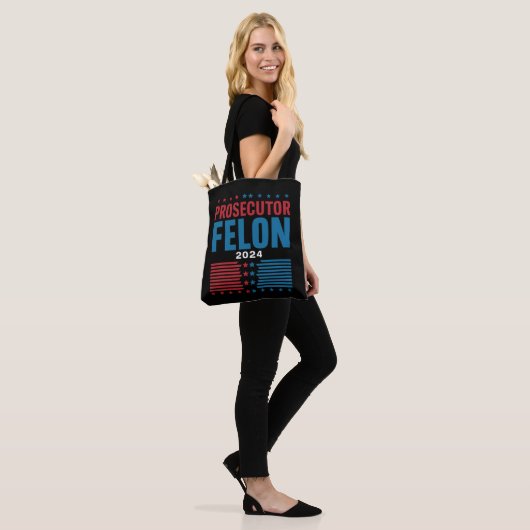 Aanklager vs Felon 2024 Tote Bag (Op model)
