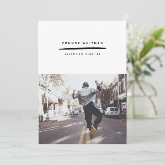 Aankondiging Afstudeerder Moderne minimalistische  (Staand voorkant)