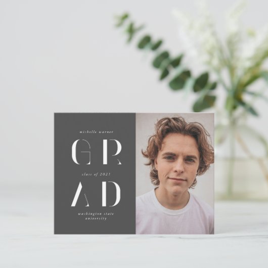 Aankondiging Afstuderen Elegant modern script Briefkaart (Staand voorkant)