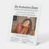 Aankondiging Afstuderen oude krantenstijl Reclamebord Met Voetstuk (Voorkant)