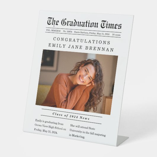 Aankondiging Afstuderen oude krantenstijl Reclamebord Met Voetstuk (Voorkant)