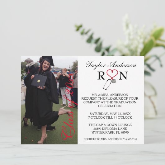 Aankondiging Afstuderen Trendy Medical RN School (Staand voorkant)