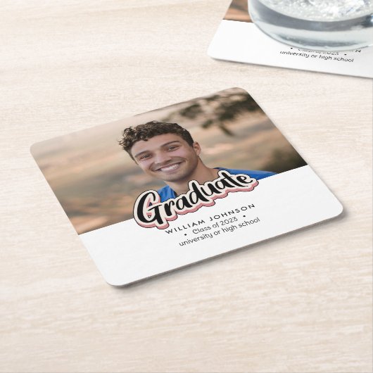 Aankondiging afstuderen van 2023 kartonnen onderzetters (Schuin)