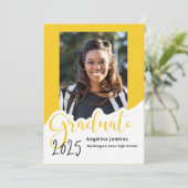 Aankondiging afstuderen Yellow Photo 2025 (Staand voorkant)