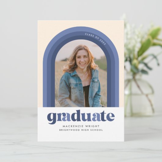 Aankondiging blauw Afstuderen Retro Arch (Staand voorkant)