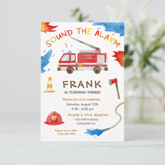 Aankondiging brandweerwagen brandweermotor (Staand voorkant)