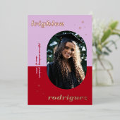 Aankondiging Folie Paars en rood Afstudeerder foto (Staand Voorkant)