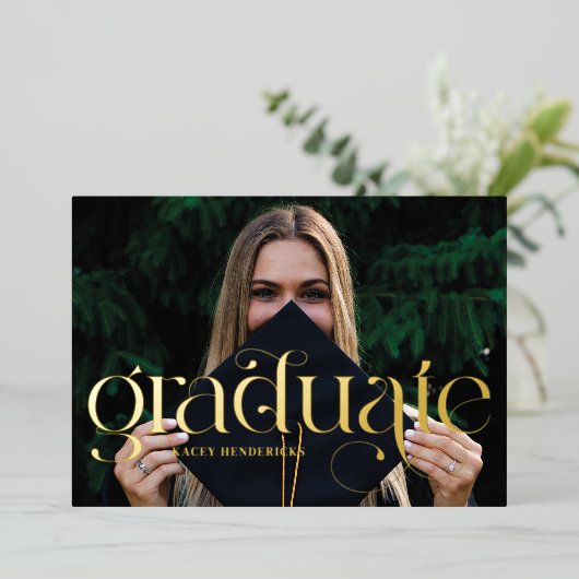 Aankondiging folie Swirl Serif Photo Afstuderen (Staand Voorkant)