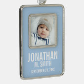 Aankondiging geboorte met aangepaste pasgeboren Ba Verzilverd Omlijst Ornament (Rechts)