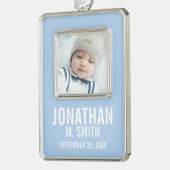 Aankondiging geboorte met aangepaste pasgeboren Ba Verzilverd Omlijst Ornament (Links)
