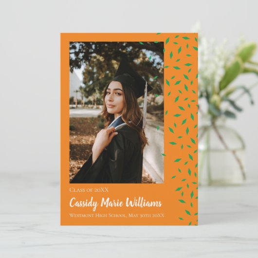 Aankondiging groen Oranje Confetti Afstuderen (Staand voorkant)