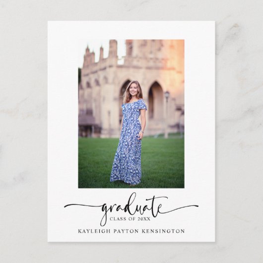 Aankondiging modern Elegant Script Afstuderen Briefkaart (Voorkant)