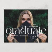 Aankondiging modern Swirl Serif Photo Afstuderen Briefkaart (Voorkant)