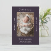 Aankondiging Paarse moderne foto van geboorte (Staand voorkant)