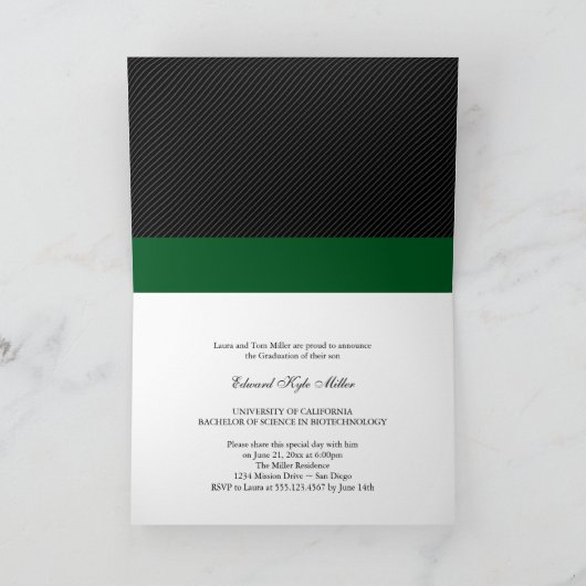 Aankondiging routinematige zwarte/groene afstudere (Binnen)