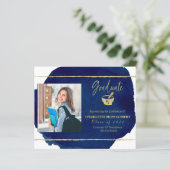 Aankondiging van Afstudeerder van Pharmacy School (Staand voorkant)