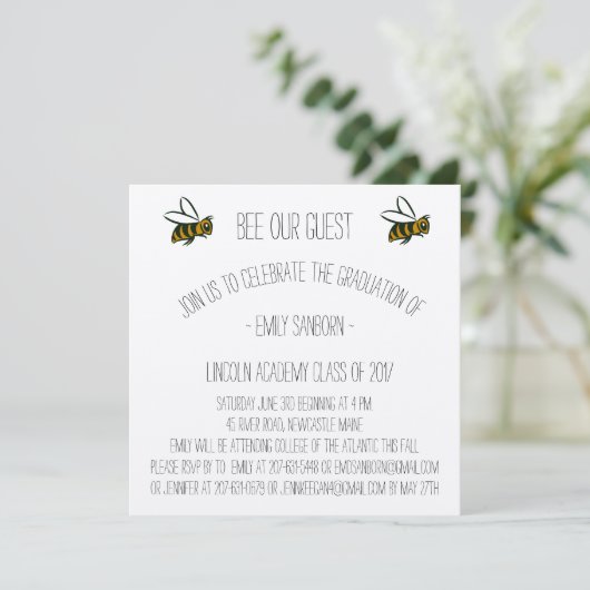 Aankondiging van afstuderen en feestelijke uitnodi (Staand voorkant)