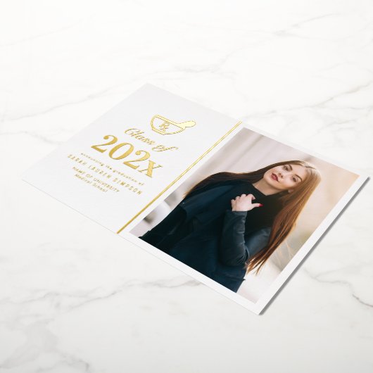 Aankondiging van afstuderen van legant goudapothee (Gedraaid)