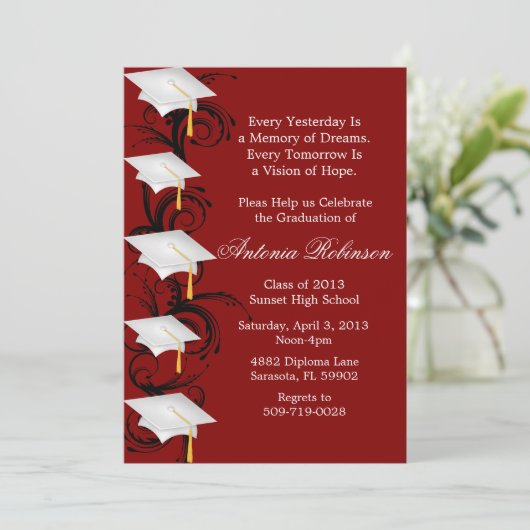 Aankondiging van Cute Elegant Maroon Afstuderen (Staand voorkant)