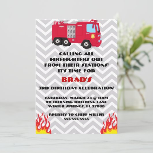 Aankondiging van de Britse vuurvliegermotor (Staand voorkant)