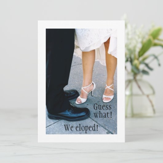 Aankondiging van de elopement (Staand voorkant)