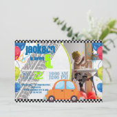 Aankondiging van de verjaardag met auto's en spore (Staand voorkant)