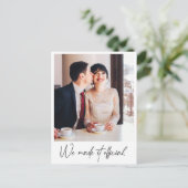 Aankondiging van een korte foto-weduwschap (Staand voorkant)