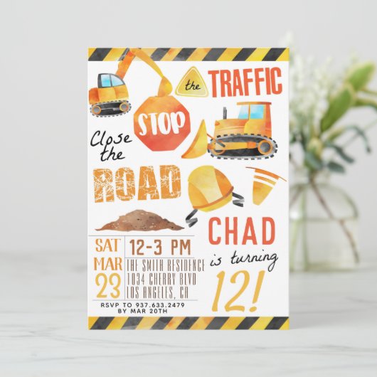 Aankondiging van een uitnodiging voor de bouw (Staand voorkant)