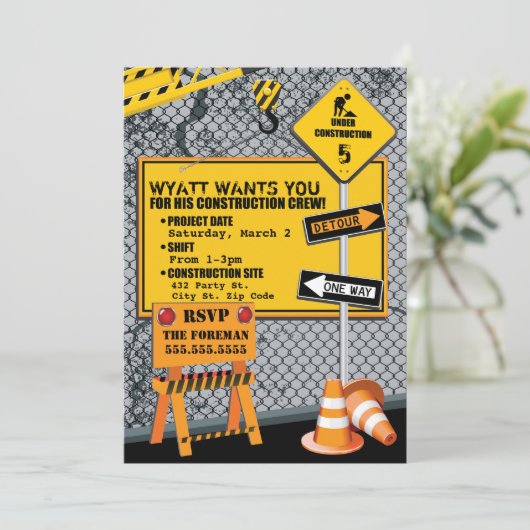 Aankondiging van een uitnodiging voor de bouw (Staand voorkant)