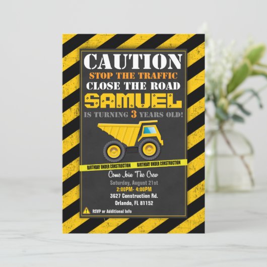 Aankondiging van een uitnodiging voor de bouw (Staand voorkant)