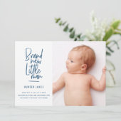 Aankondiging van geboorte baby's met een moderne h (Staand voorkant)