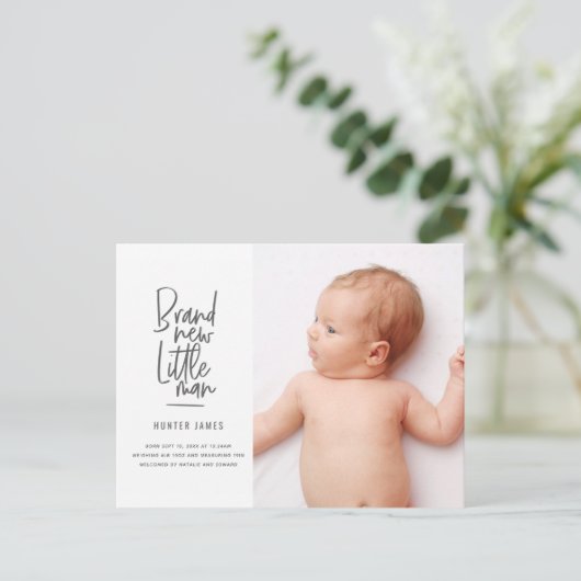 Aankondiging van geboorte baby's met een moderne h (Staand voorkant)