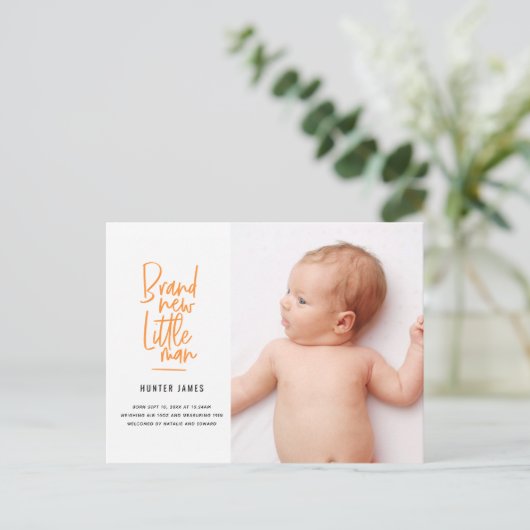 Aankondiging van geboorte baby's met een moderne h (Staand voorkant)