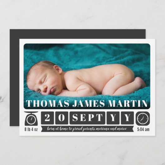 Aankondiging van geboorte op moderne schaal en klo (Voorkant / Achterkant)