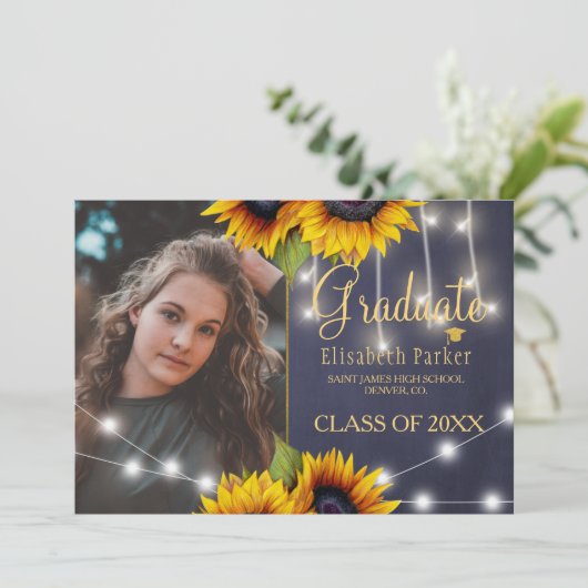 Aankondiging van goudzonnebloemen afstuderen (Staand voorkant)