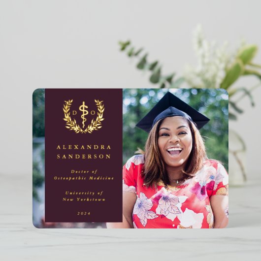 Aankondiging van het Afstuderen Burgundy DO Asclep (Staand Voorkant)