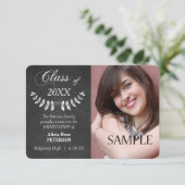 Aankondiging van het Afstuderen Chalkboard Laurel (Staand voorkant)