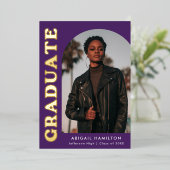 Aankondiging van het Afstuderen Paarse en goudvond (Staand Voorkant)