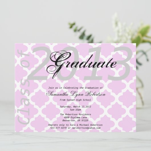 Aankondiging van het Afstuderen van de peulroze El (Staand voorkant)