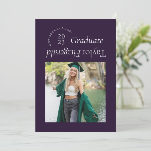 Aankondiging van het moderne, minimale Trendy-Afst (Staand voorkant)