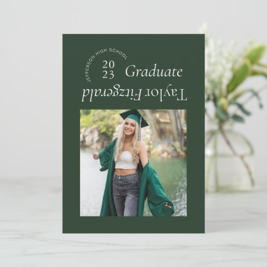 Aankondiging van het moderne, minimale Trendy-Afst (Staand voorkant)