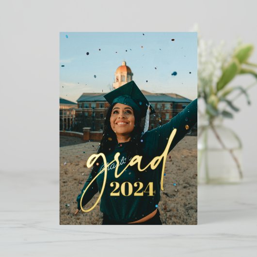 Aankondiging van het moderne, minimalistische foto (Staand Voorkant)