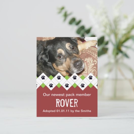 Aankondiging van honden- en papaveradoptie (Staand voorkant)